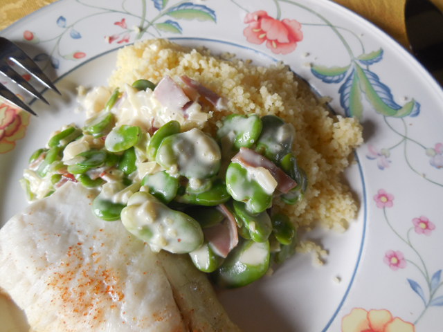 Bar de ligne, semoule aux&nbsp;fèves