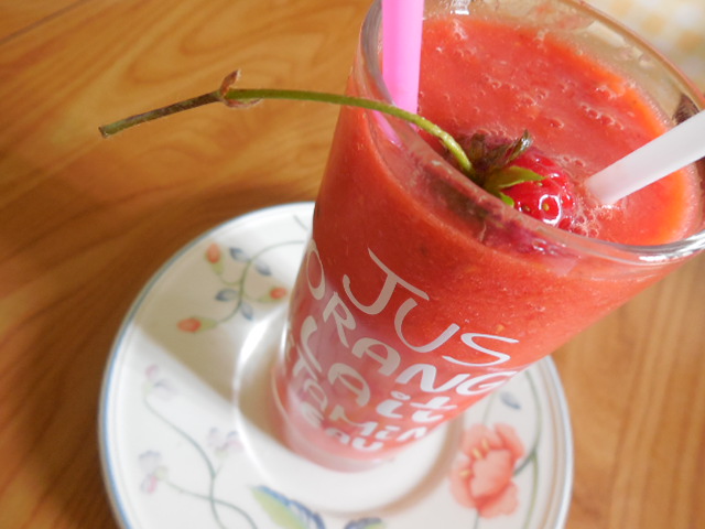 Cocktail aux fruits&nbsp;rouges