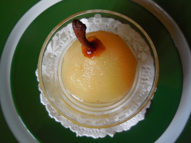 poire-pochee-au-thym-et-romarin (1)