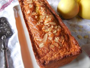 Cake Ă la pomme et Ă la cannelle