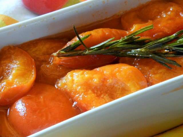 abricots-rotis-au-romarin (23)