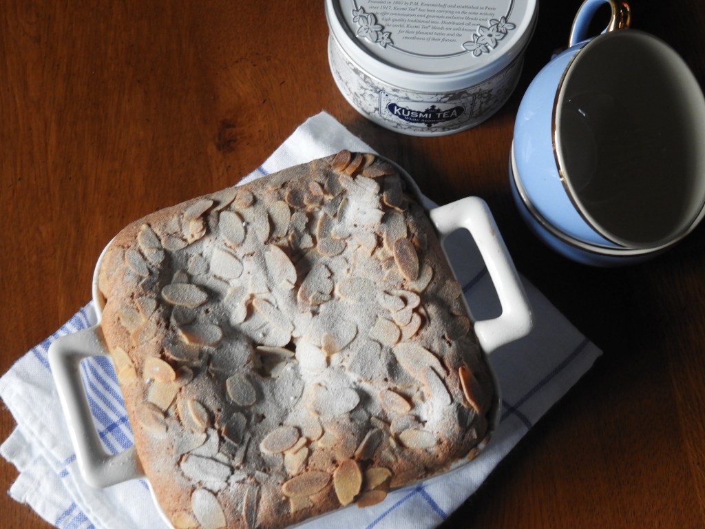 Charlotte russe aux&nbsp;pommes