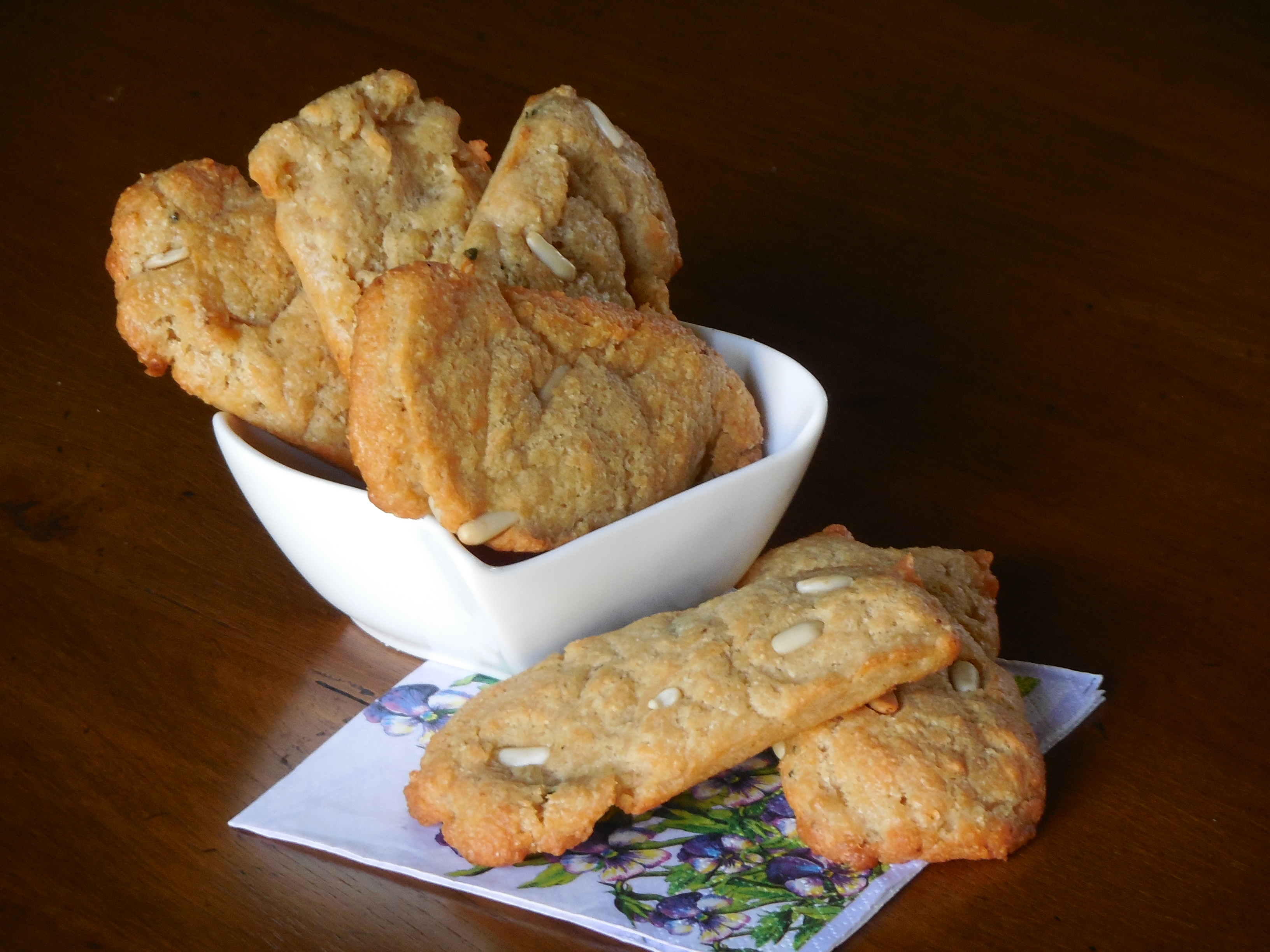 Biscuits salés à la&nbsp;tomme