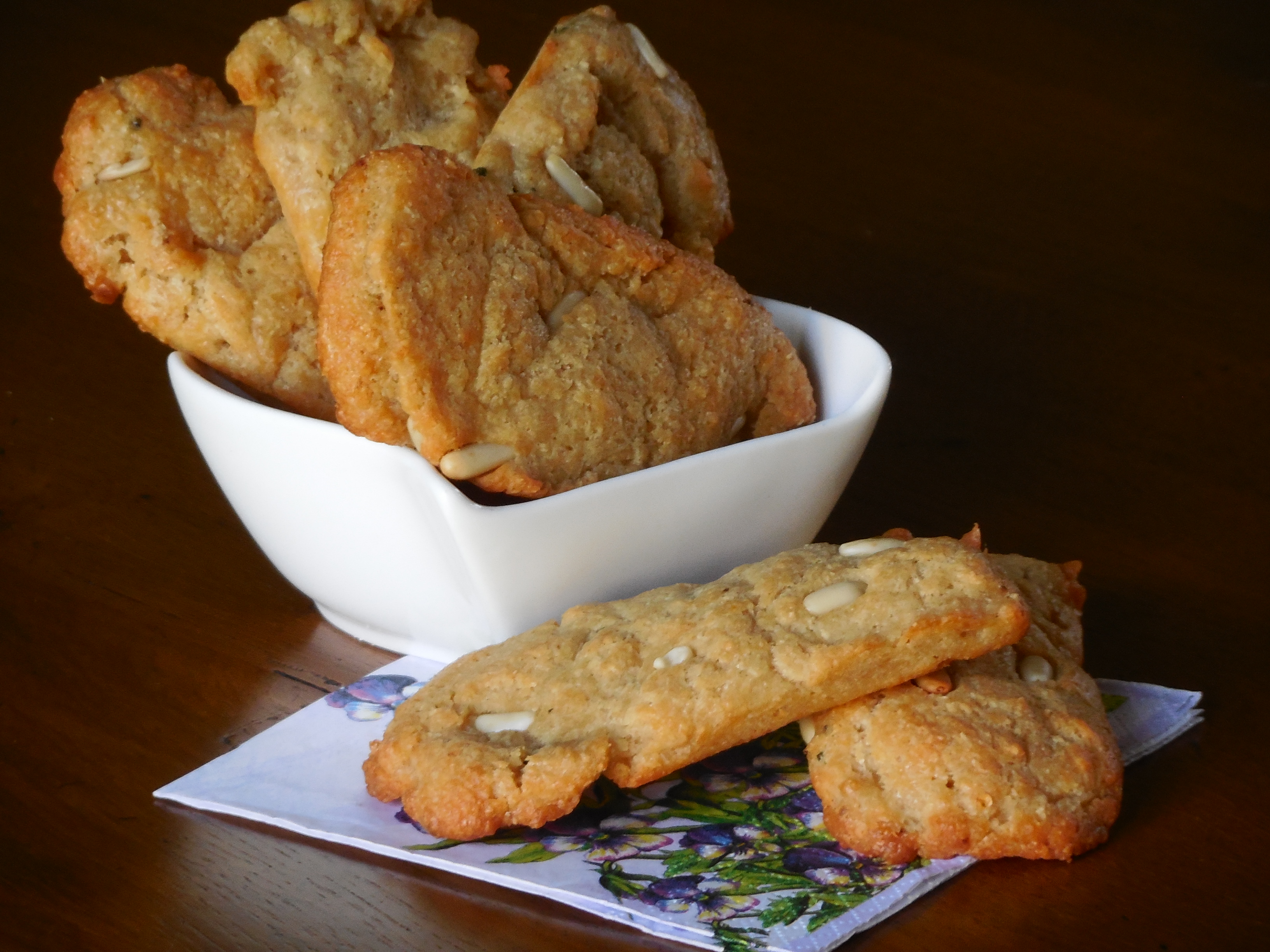 biscuits-sales-a-la-tomme-du-nevet (8)