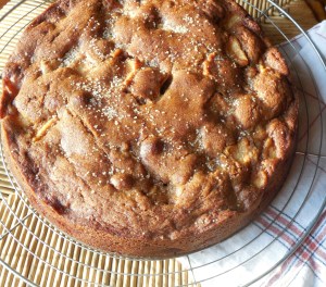 Gâteau aux pommes et au cidre&nbsp;brut