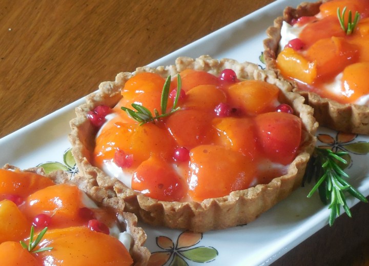 tartelettes-abricots-rotis-miel-de-romarin (19)