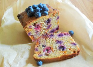 Cake aux fruits&nbsp;d&rsquo;été