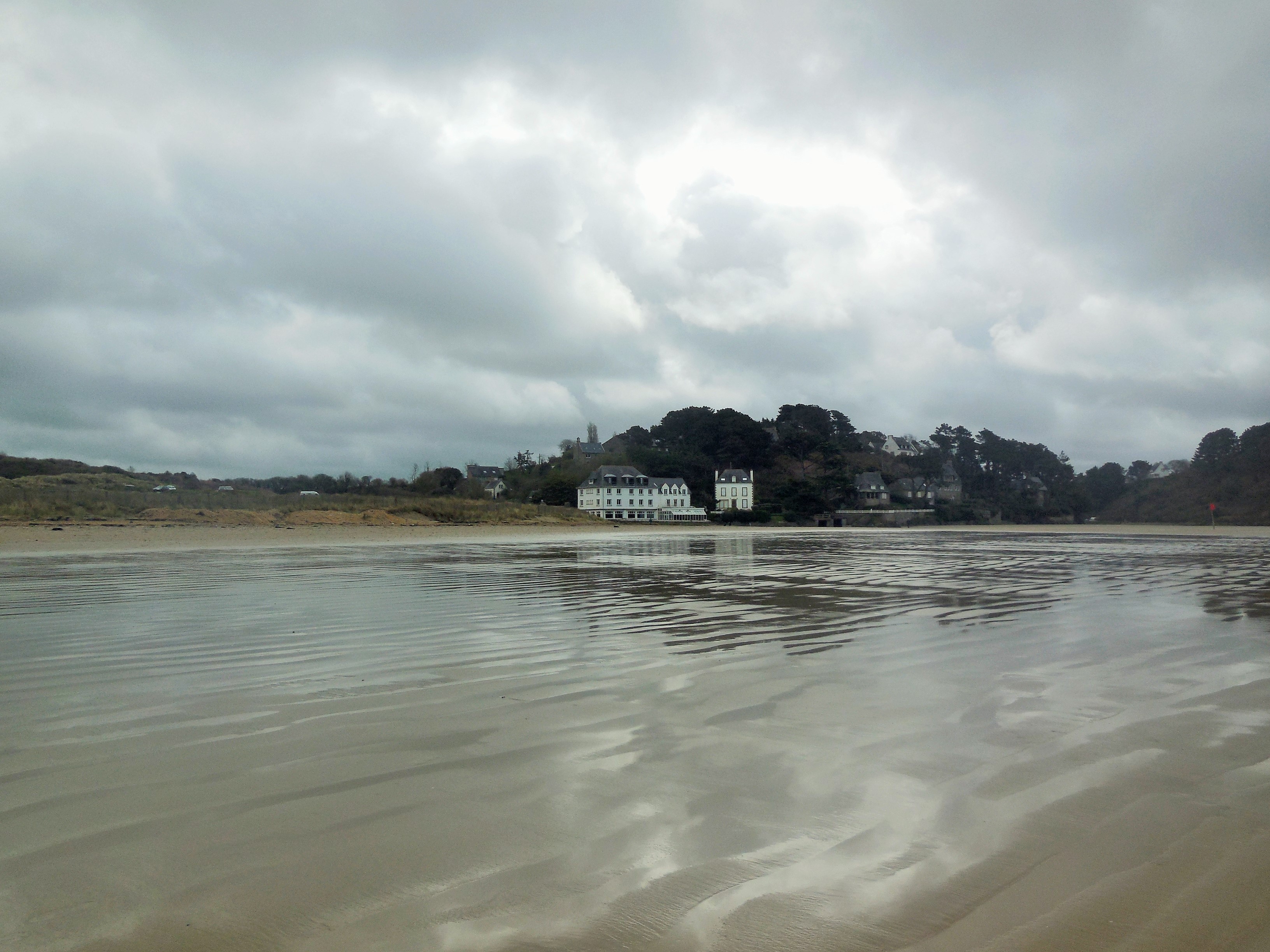 hotel-de-la-plage-ste-anne-la-palud-29