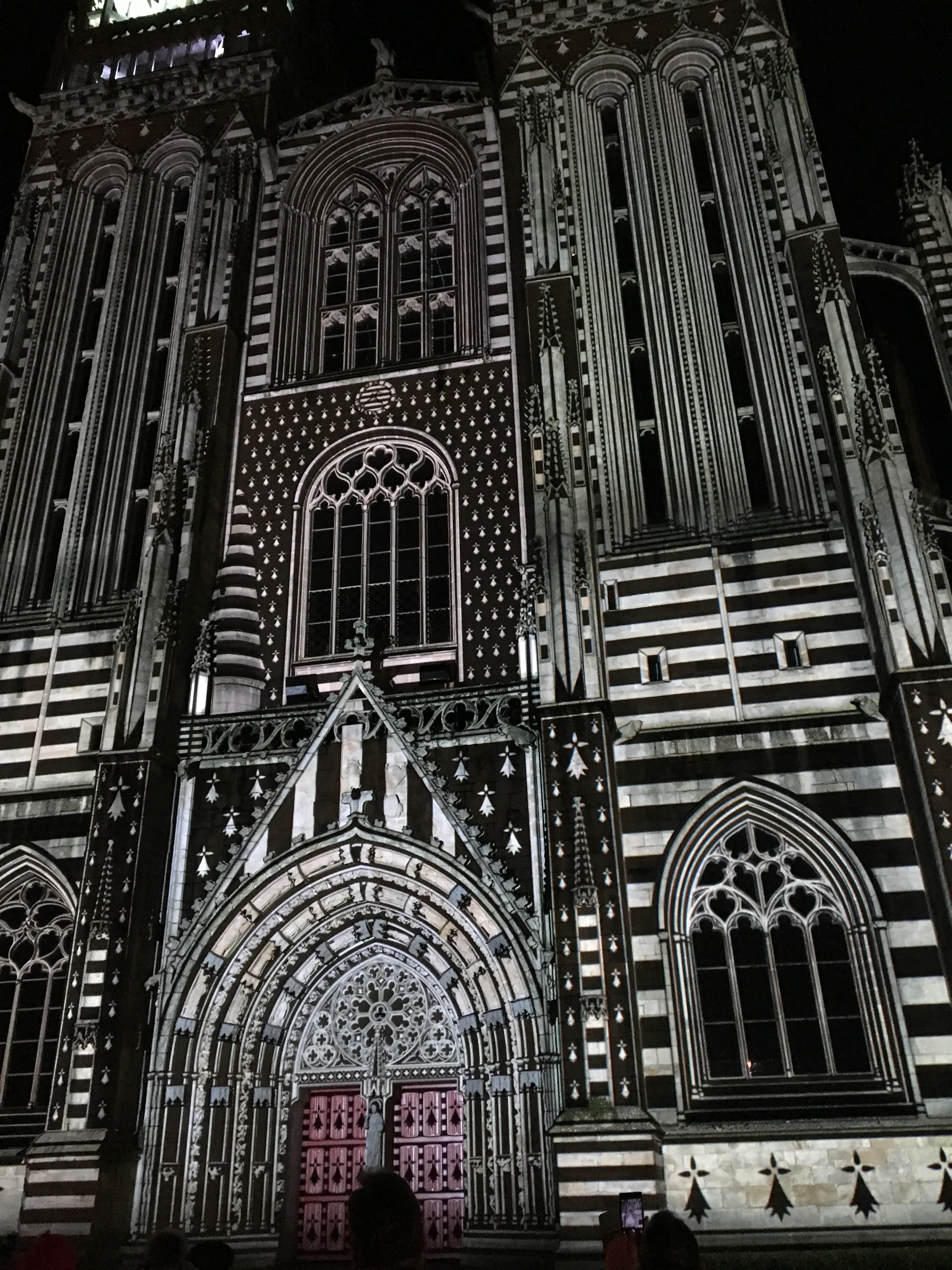 cathedrale-st-corentin-quimper-dec2018 (15)