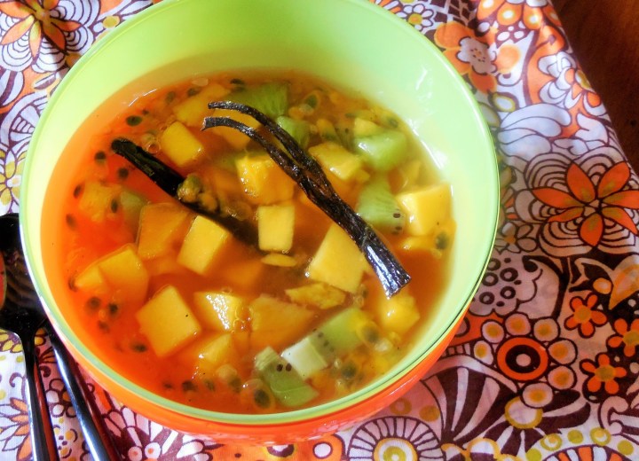 Soupe de fruits exotiques au thé de Chine &lsquo;fruits et&nbsp;fleurs&rsquo;