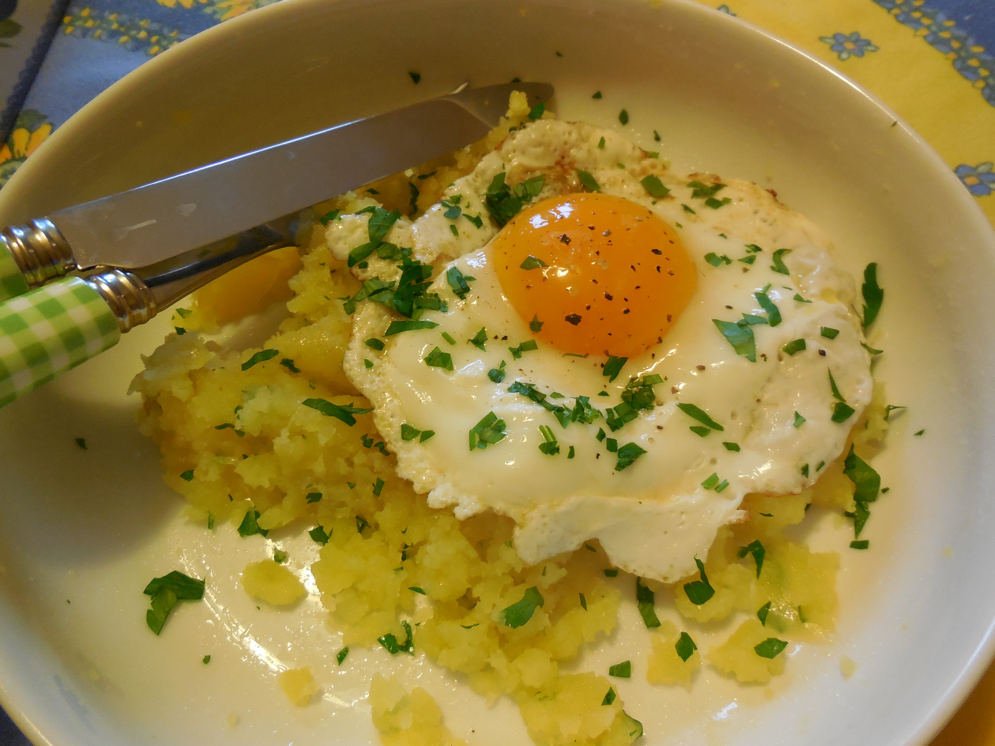 oeuf-pdt-persil-tomme-du-nevet (6)