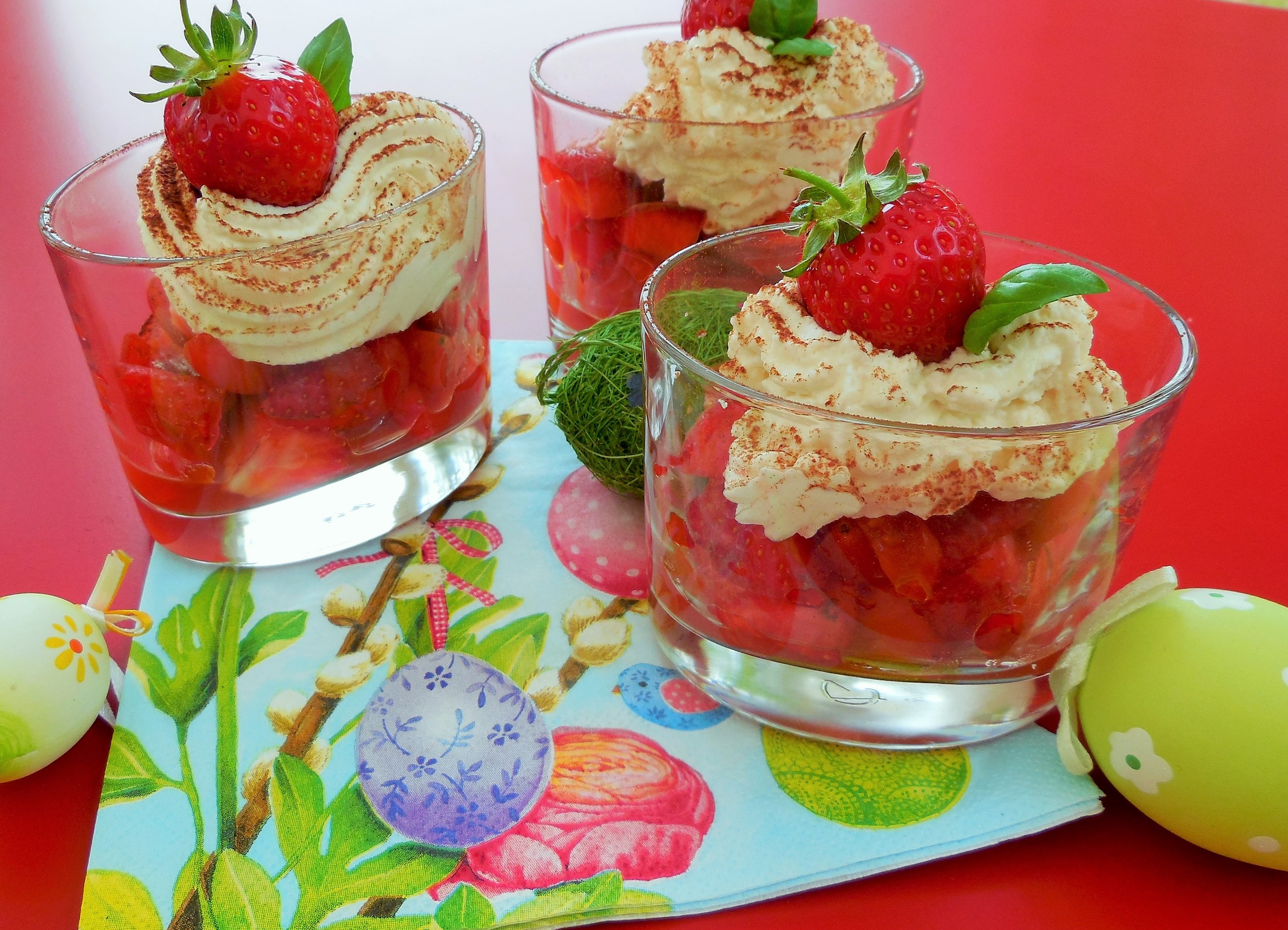 verrine-fraises-tomates-cerise (5)