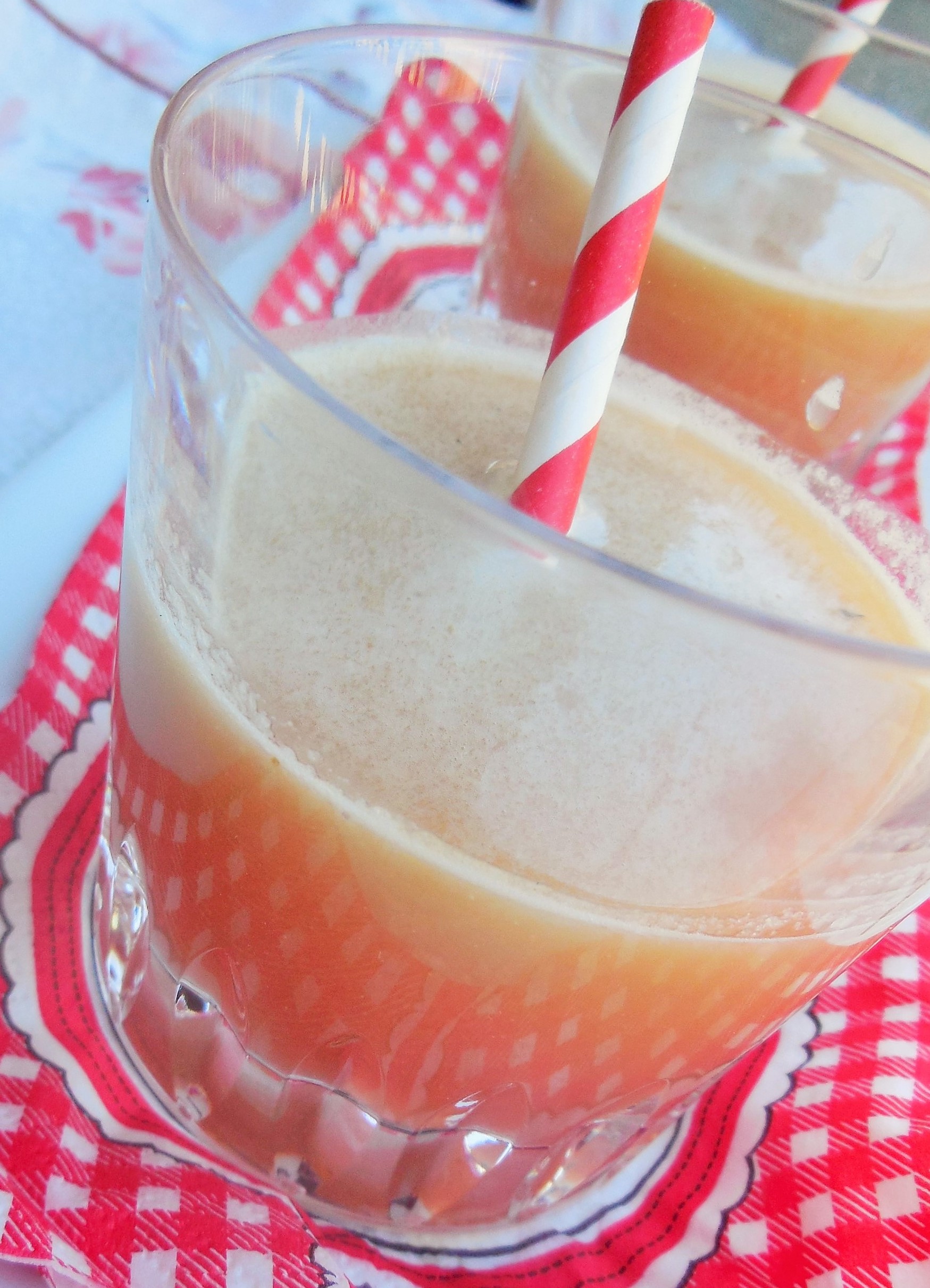 jus-de-pomme-concombre-et-grenade (4)