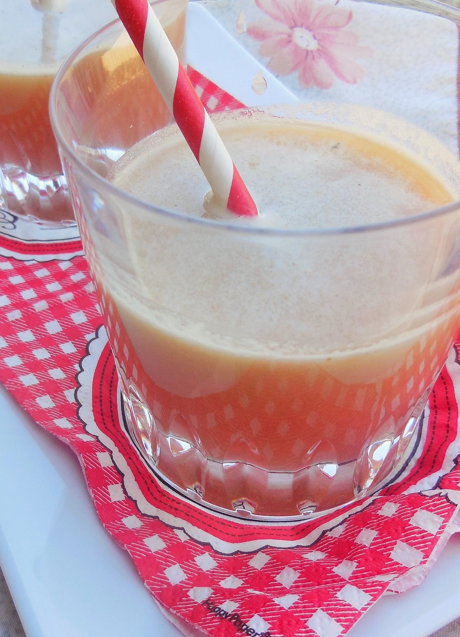 jus-de-pomme-concombre-et-grenade (5)