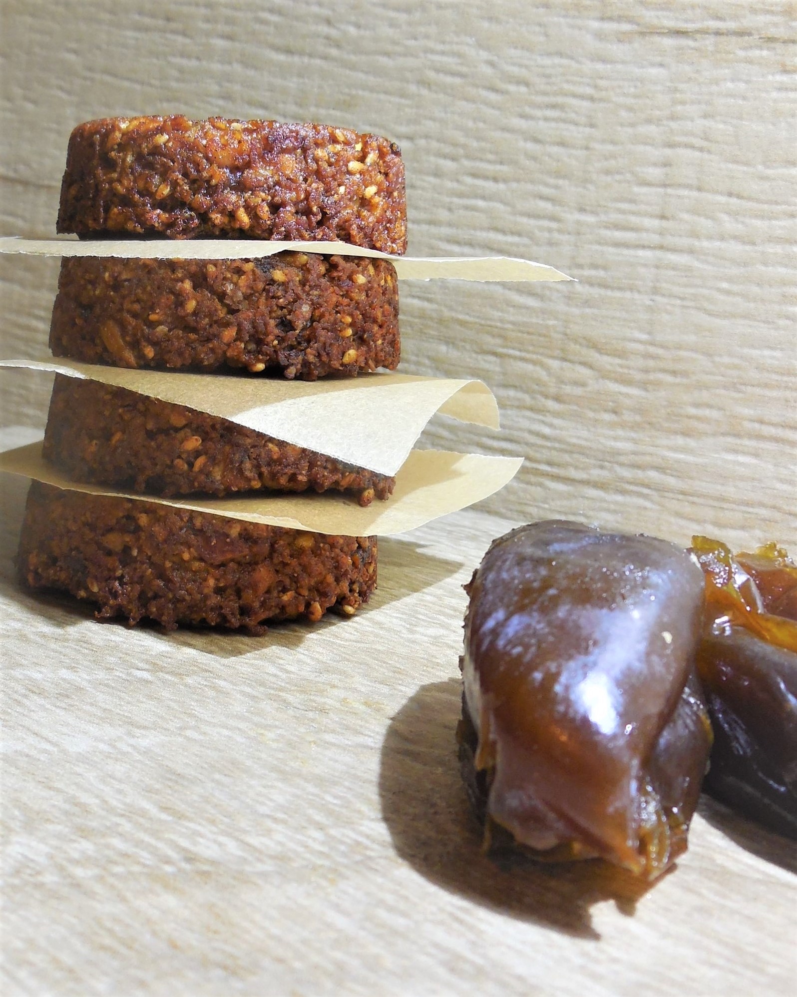 Barres énergétiques au sarrasin et aux dattes