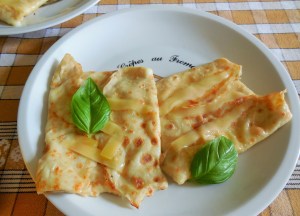 CrĂŞpes farcies au Bleu de Gex
