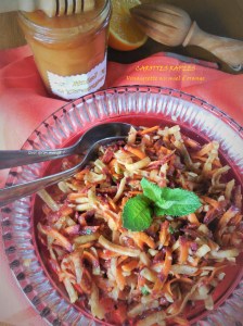 Carottes multicolores râpĂ©es, vinaigrette Ă l’orange et miel d’orange Ă la menthe