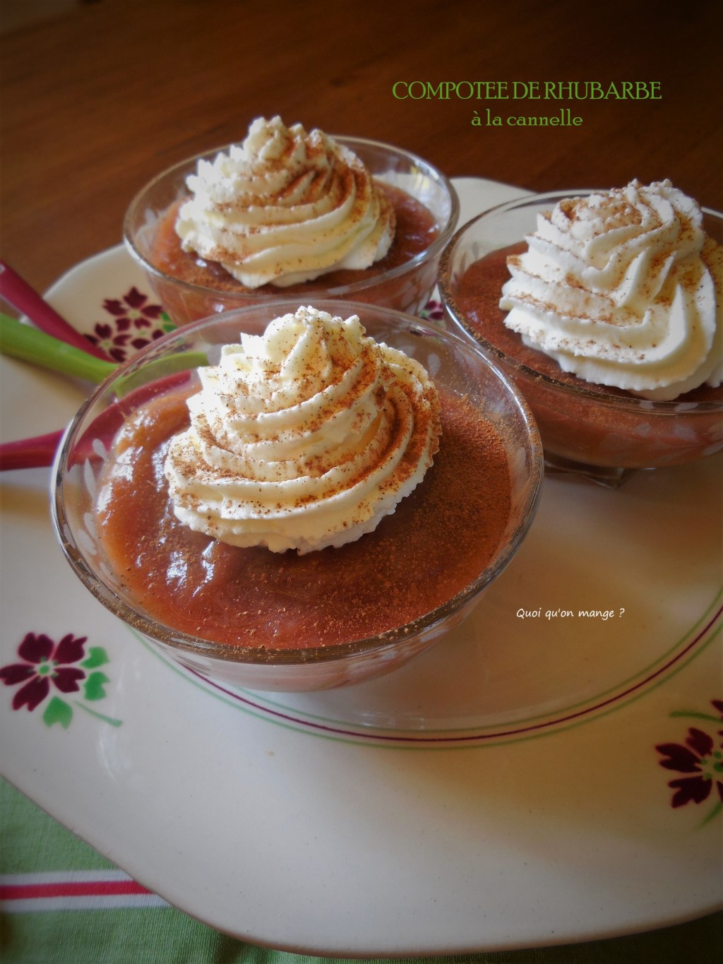 Quelques idées pour des desserts remplis de rhubarbe juteuse