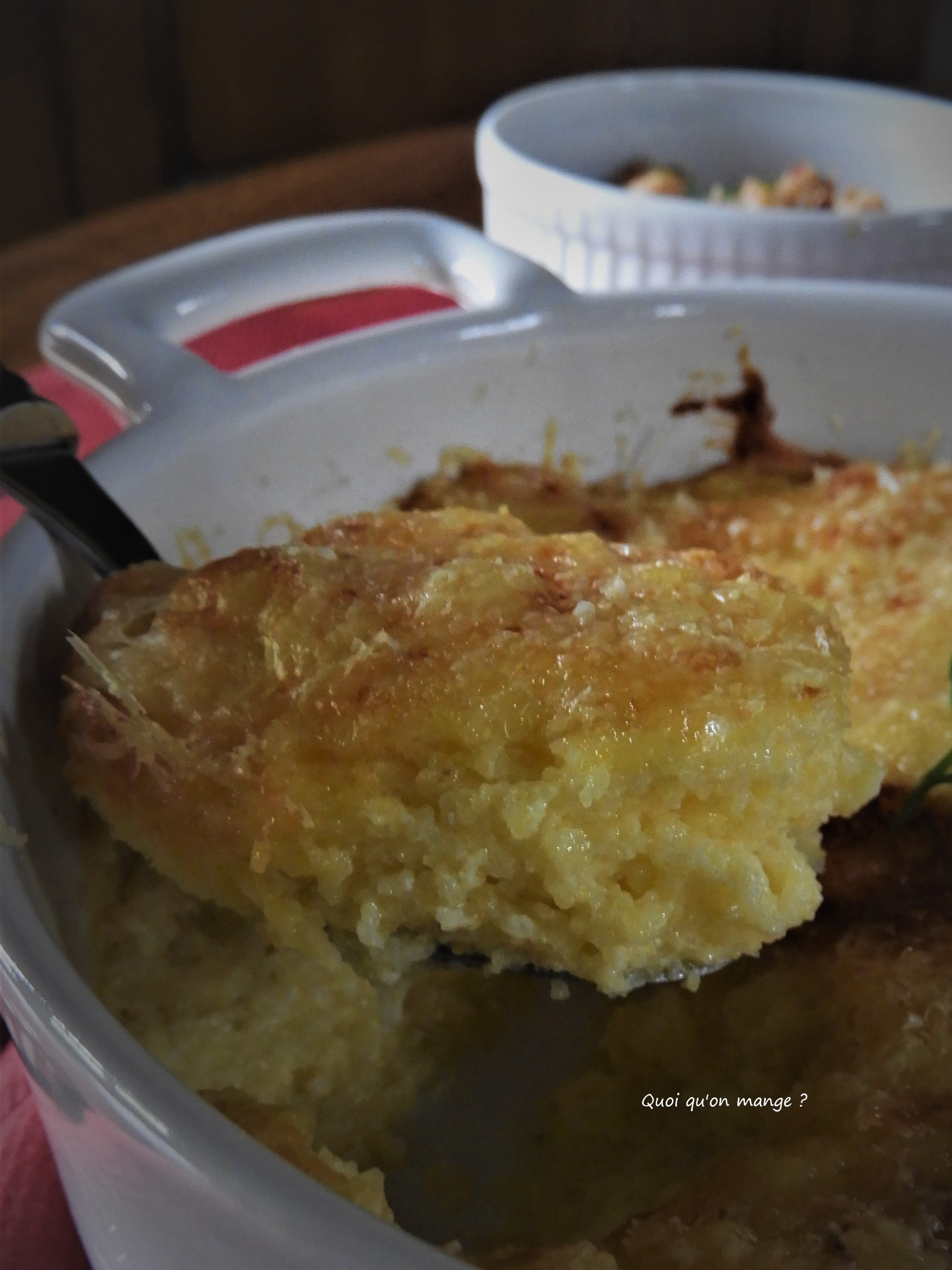 Gratin de semoule de maïs à l'emmenthal
