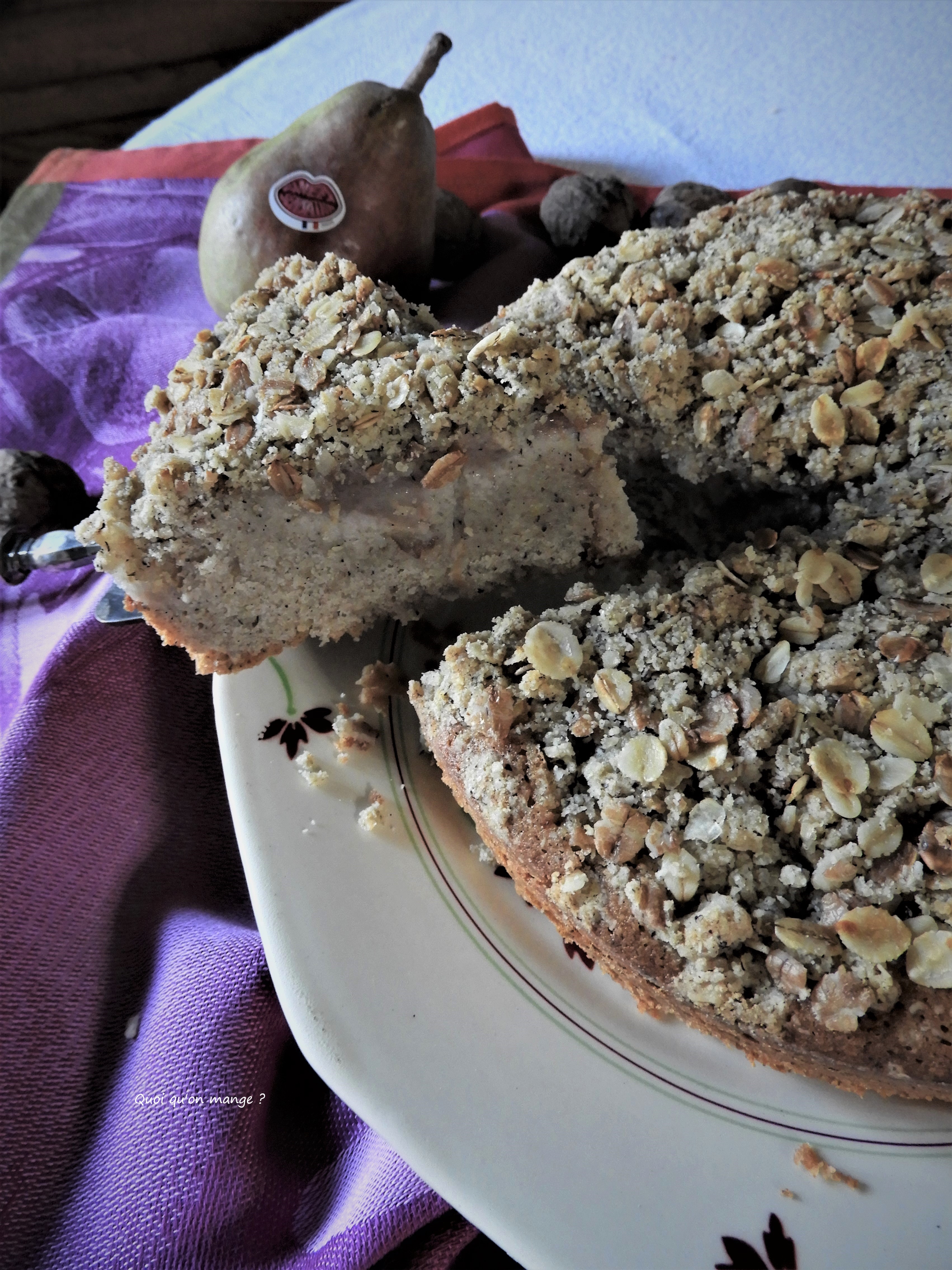 Financier poires et noix, crumble de flocons d'avoine