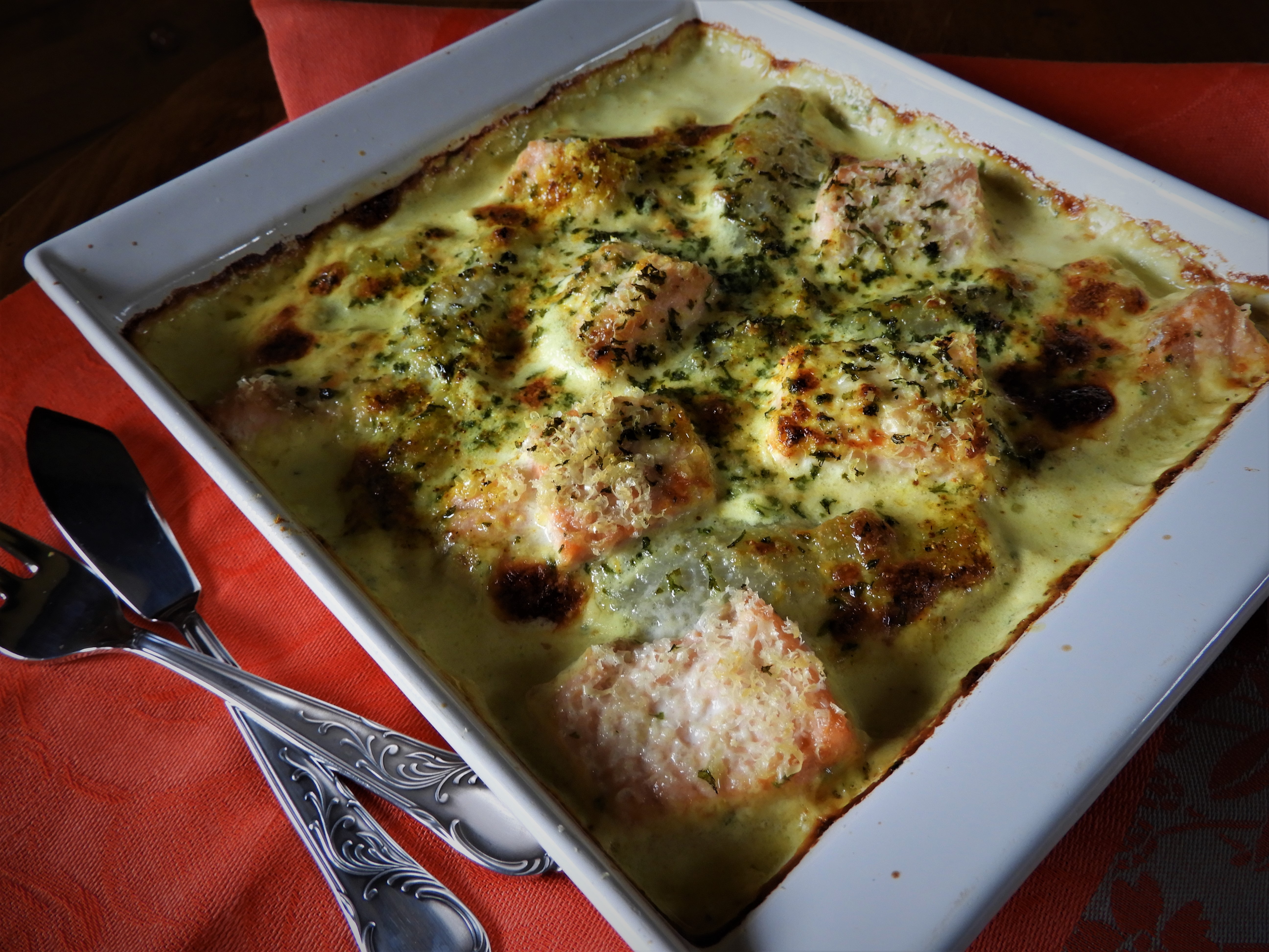 Gratin endives et saumon frais, sauce au curry