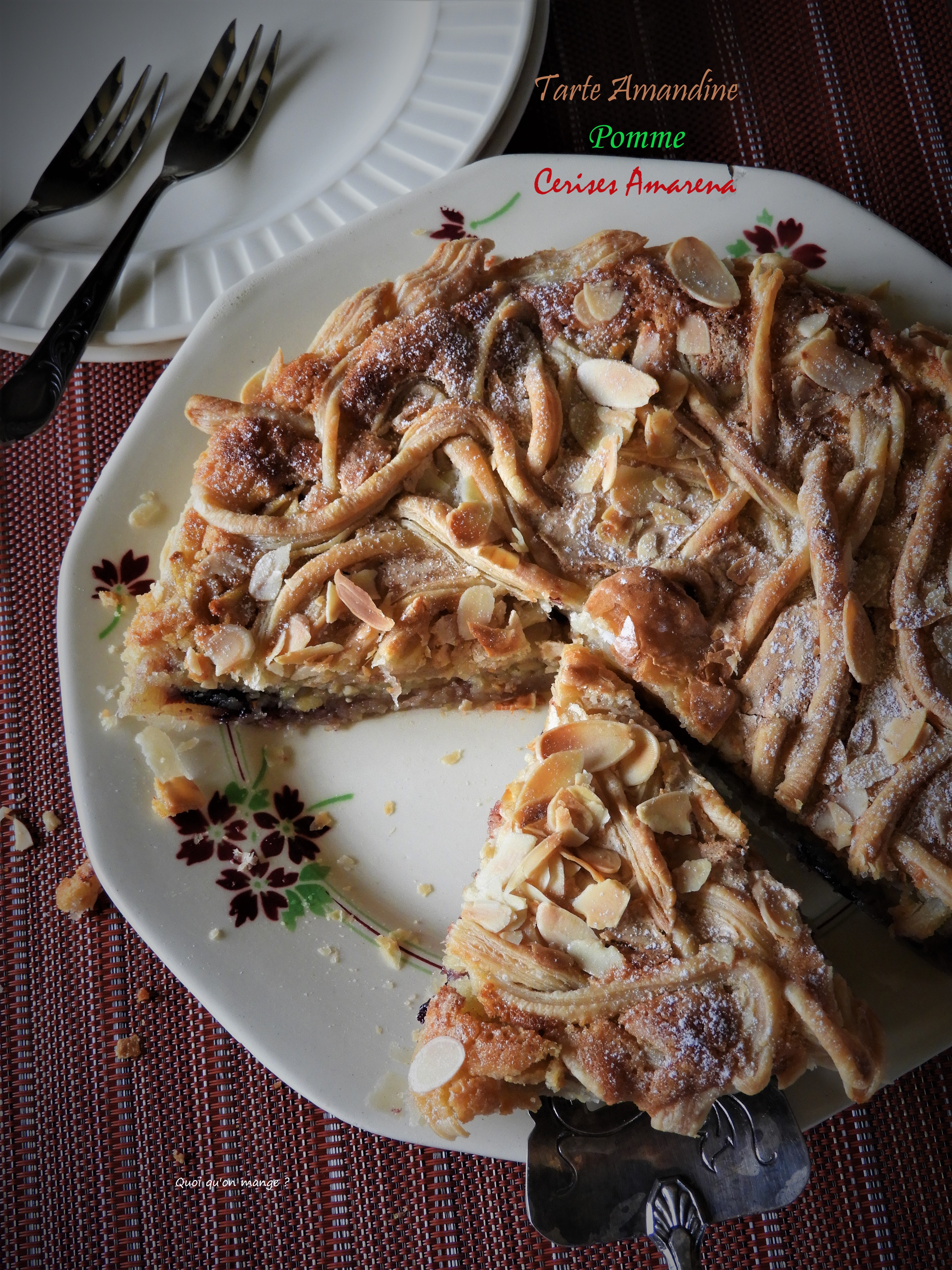 Comme une amandine, tarte pomme et cerises Amarena