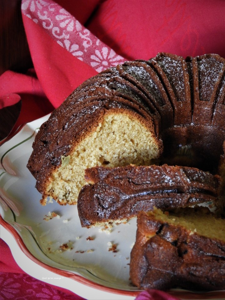 Gâteau yaourt à la rhubarbe