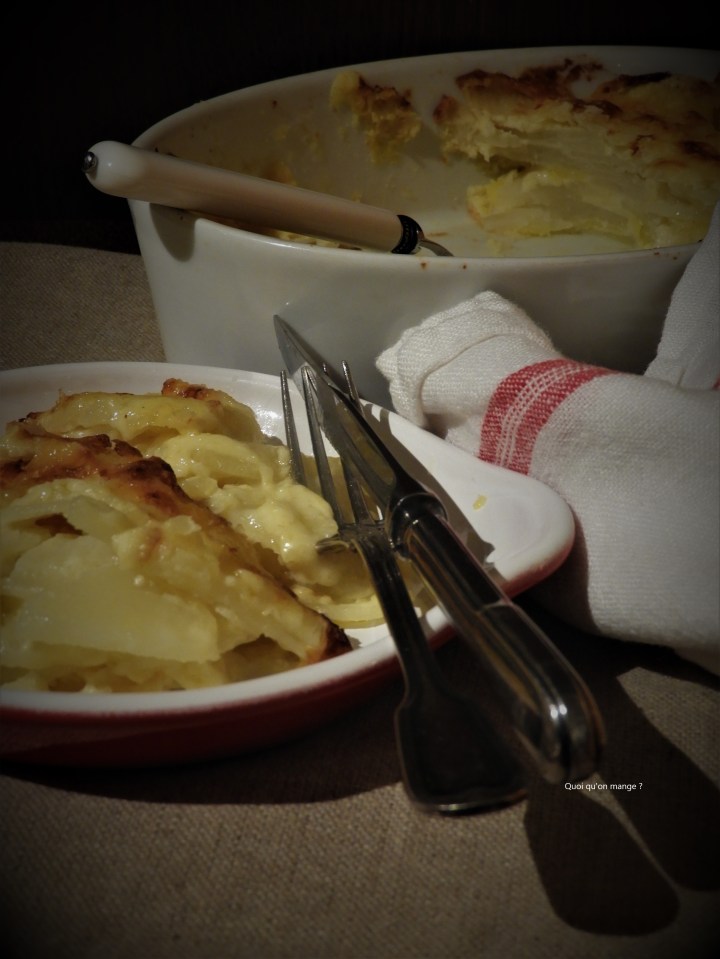 Pommes de terre crémeuses gratinées au Cheddar breton