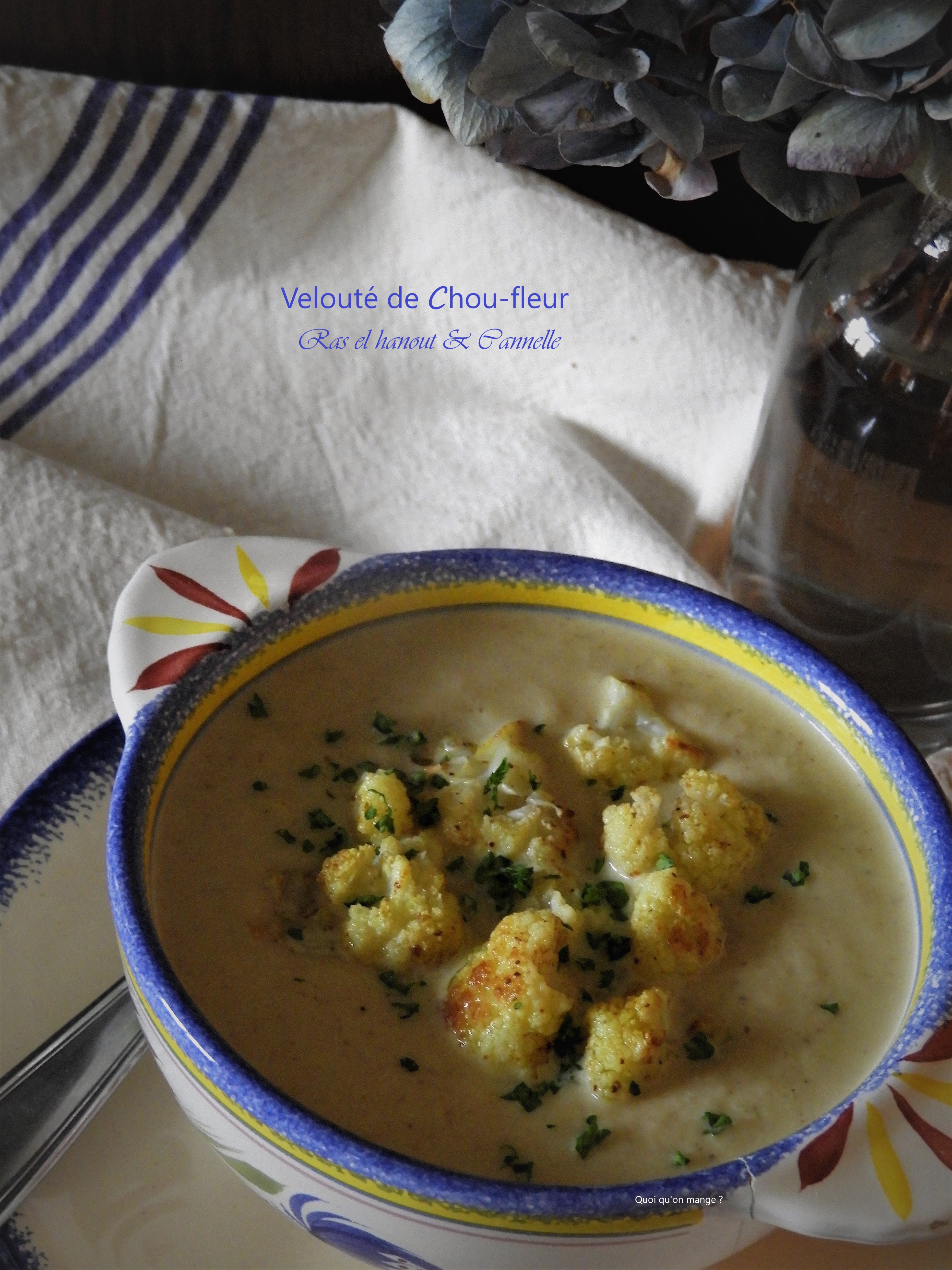 Velouté de chou-fleur rôti au ras el-hanout et à la cannelle