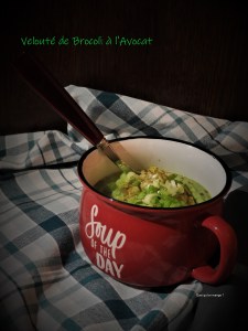 VeloutĂ© de brocoli Ă l’avocat