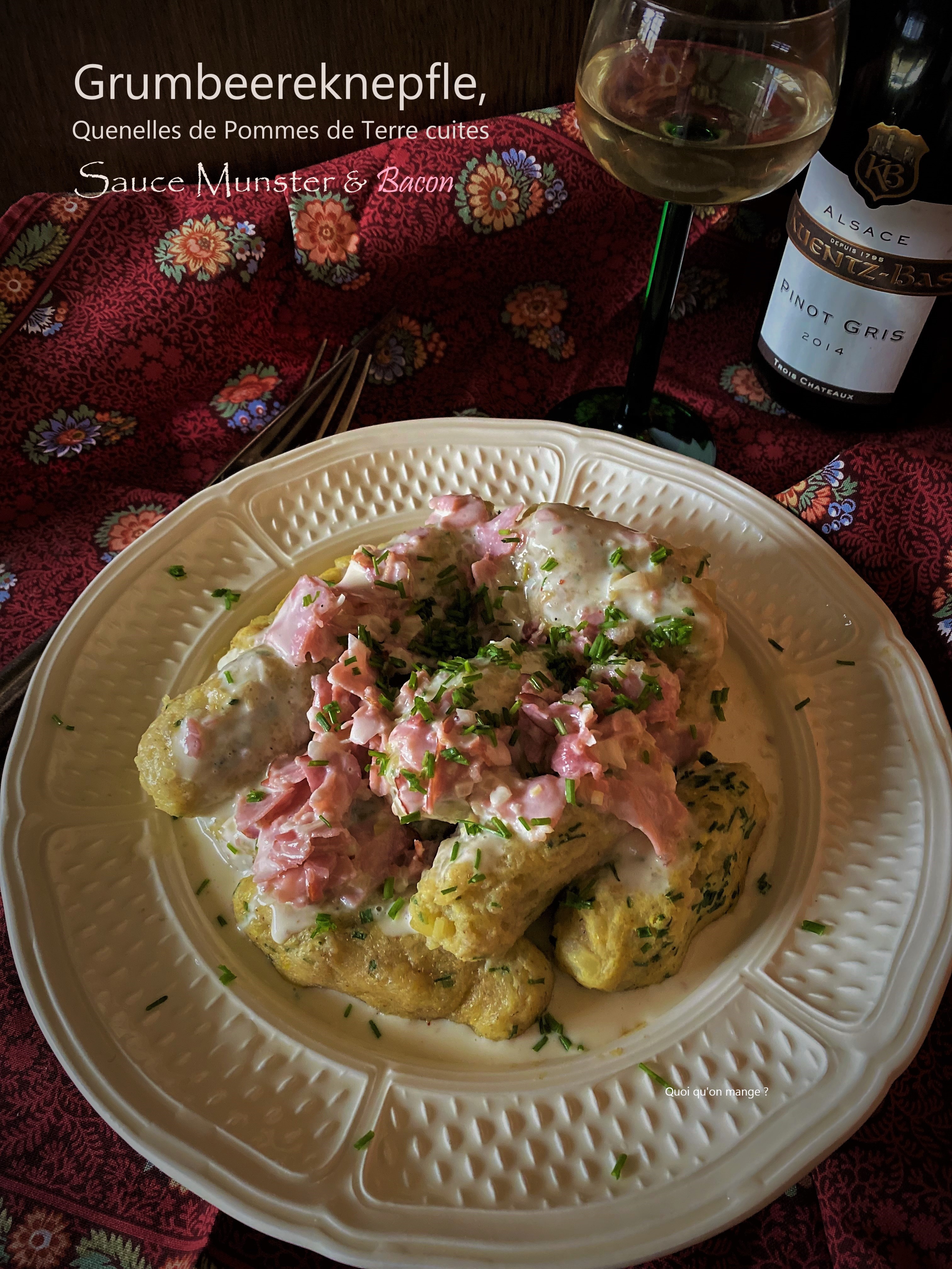 Quenelles de pommes de terre cuites ou Grumbeereknepfle à la crème de munster et au bacon