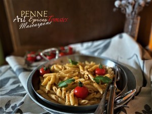 Penne Ă l’ail – Ă©pices – tomate et mascarpone de Sabrina Ghayour