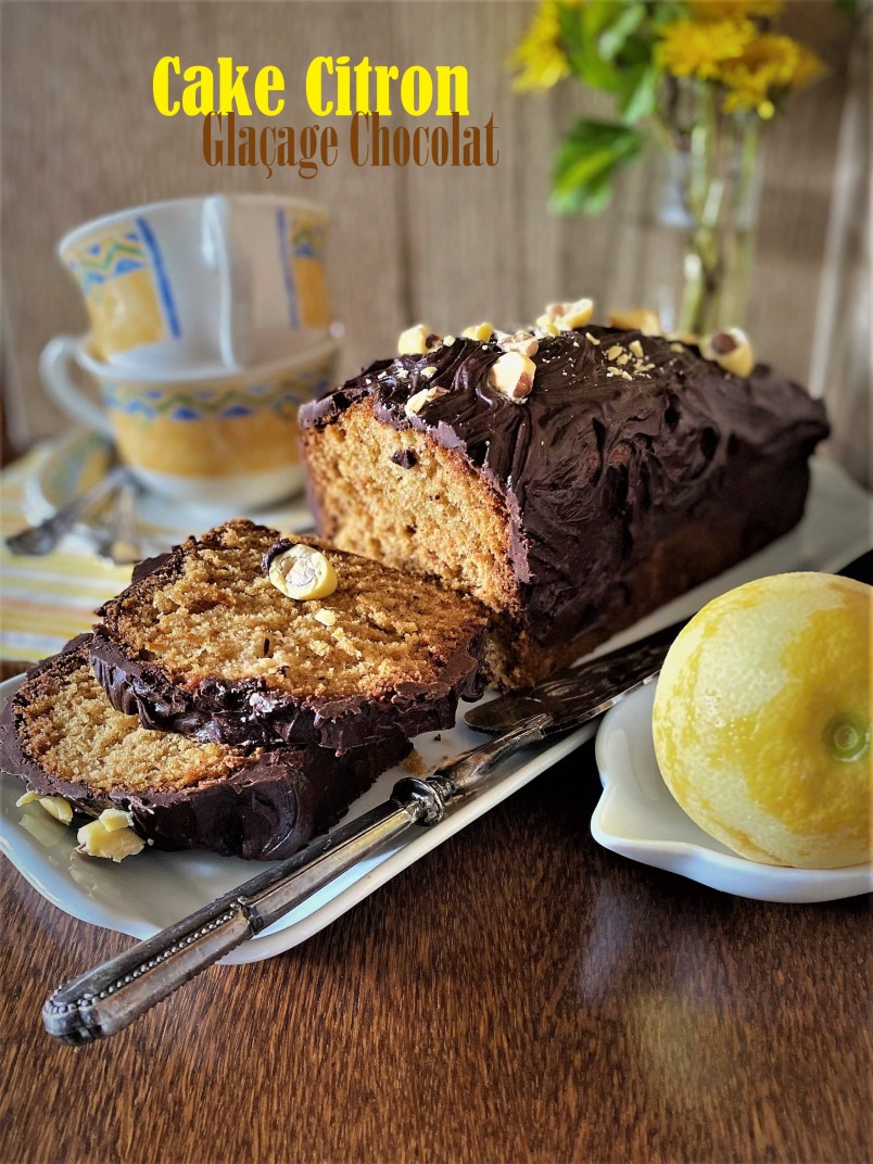 Cake citron, glaçage chocolat noir