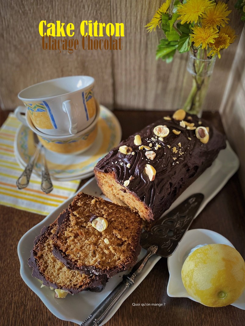 Cake citron, glaçage chocolat noir