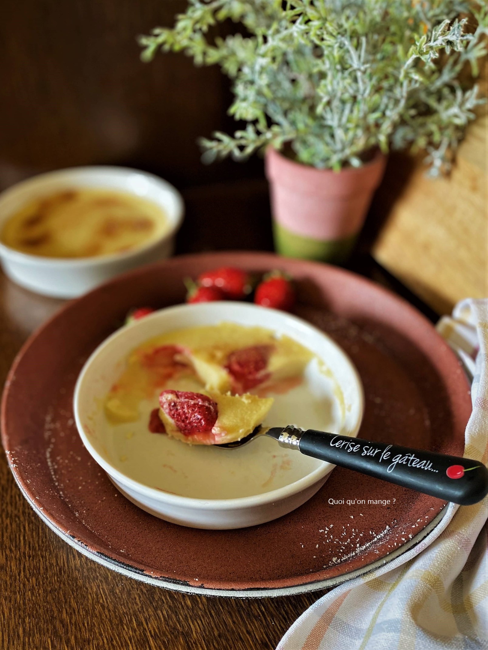 Cuajada Ce Flan P tissier Espagnol Au Yaourt Avec Des Fraises Dedans Cuajada Ce Flan P tissier Espagnol Au Yaourt Avec Des Fraises Dedans