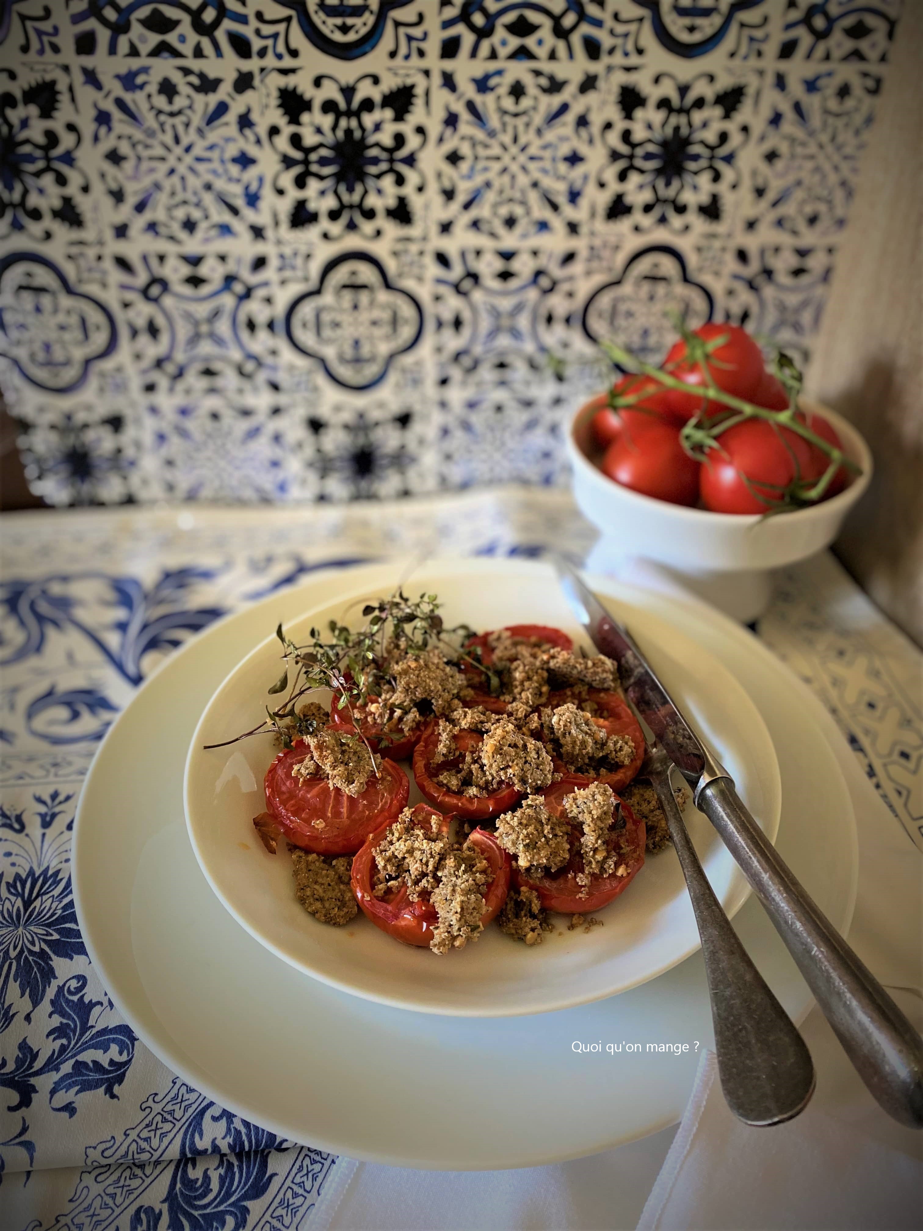 Crumble salé de Tomates au Comté et Thym Citron