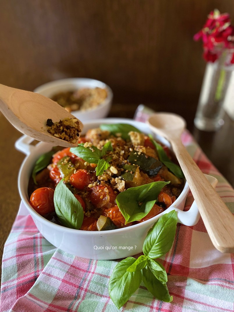 Courgettes à l'étouffée et Pangrattato