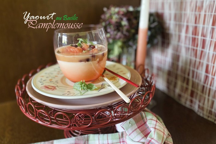 Yaourt grec au basilic – Pamplemousse – Cranberries et&nbsp;Pistaches