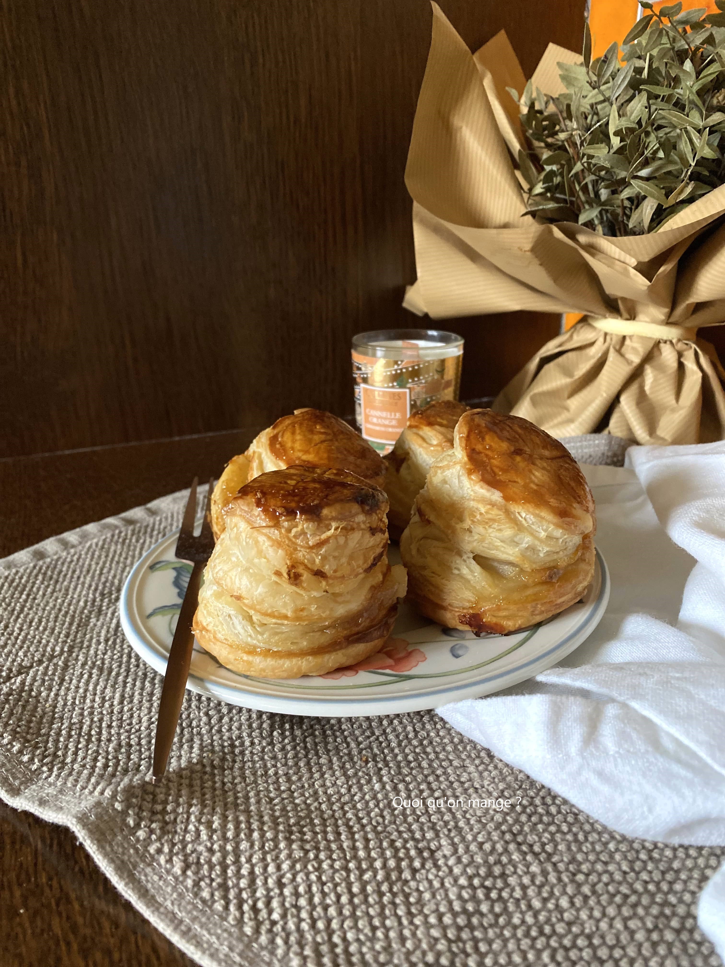 Mini tourtes Fourme de Montbrison et poire