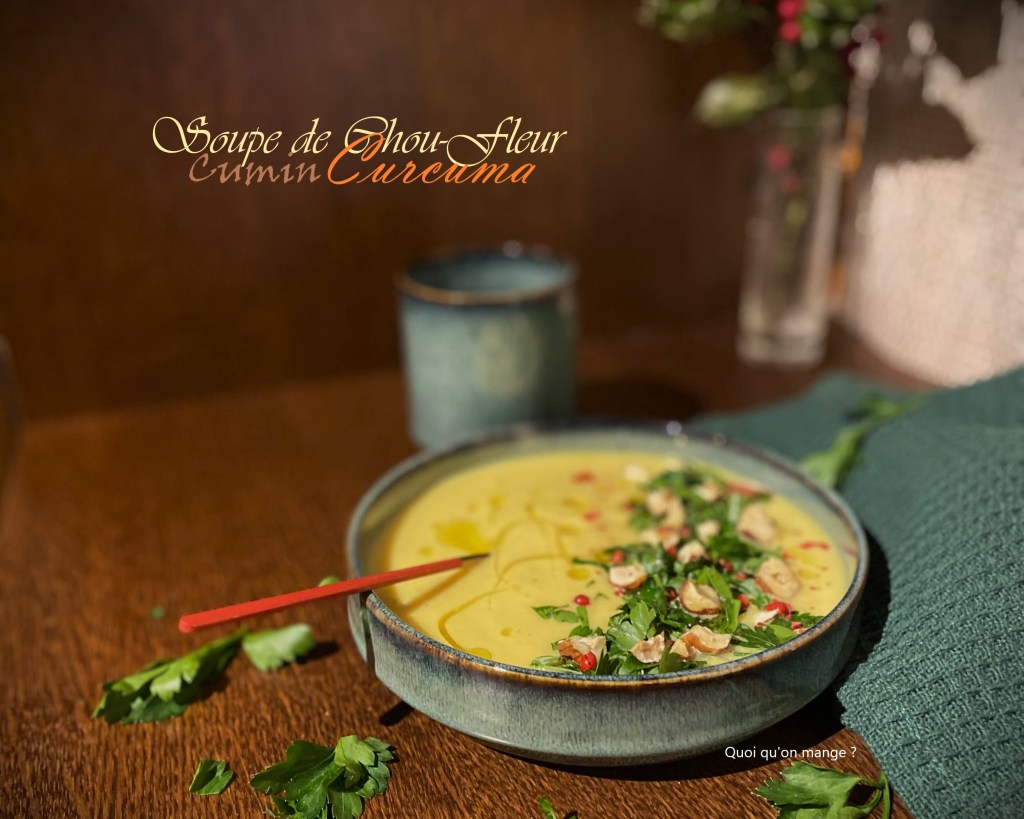 Soupe crémeuse de chou-fleur au cumin et&nbsp;curcuma