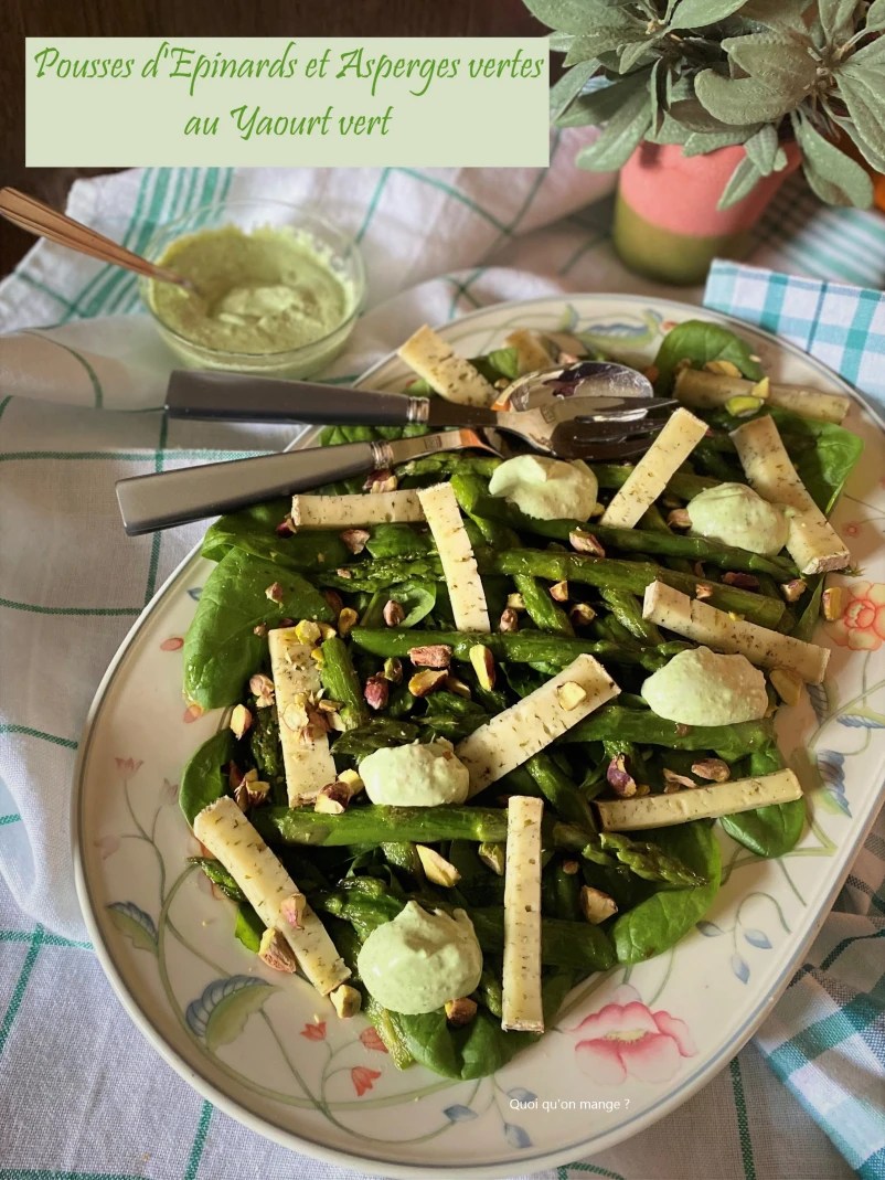 Pousses d'Epinards et Asperges Vertes au Yaourt Vert