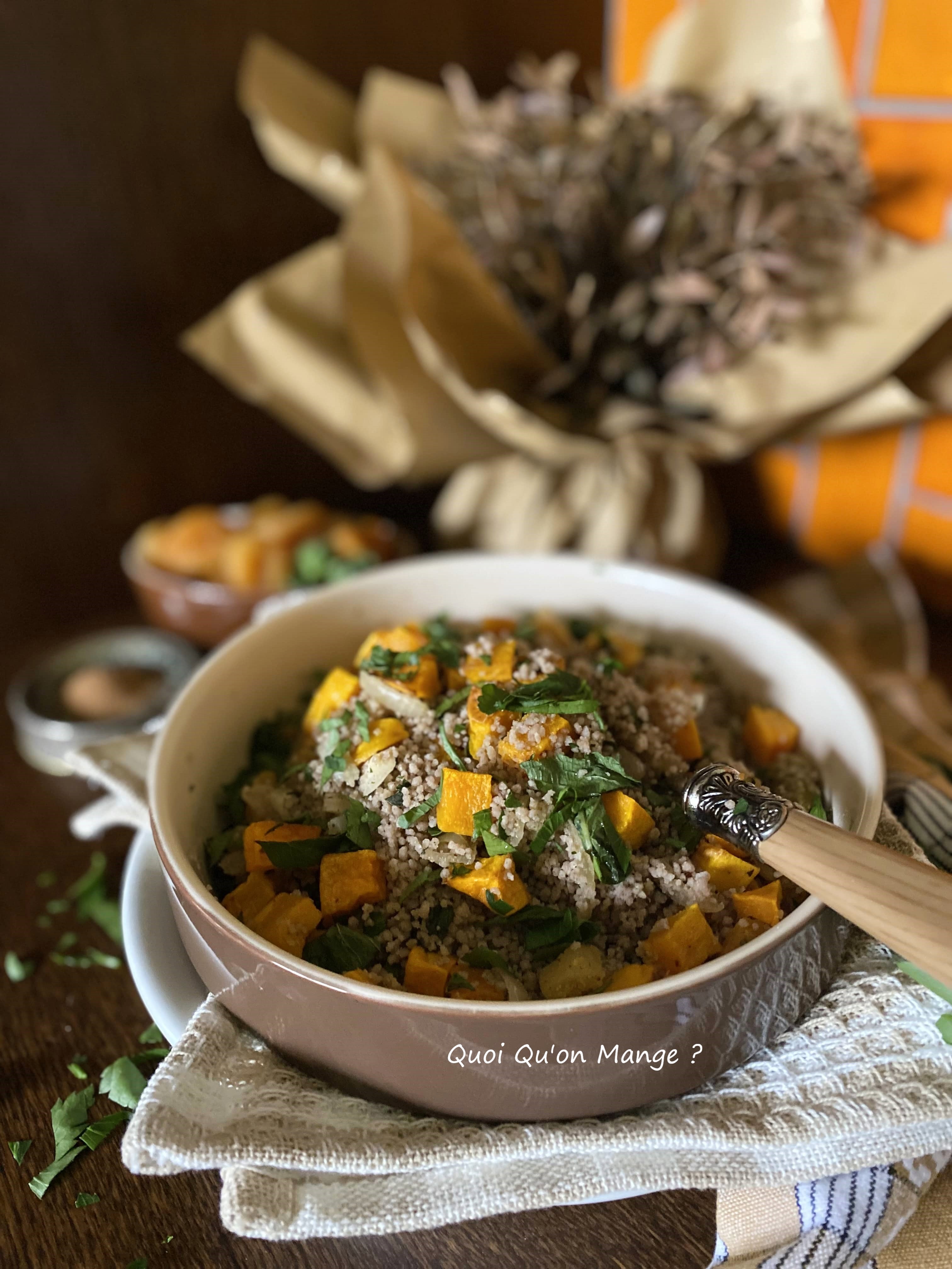 Couscous de sarrasin à la butternut rôtie et aux abricots secs