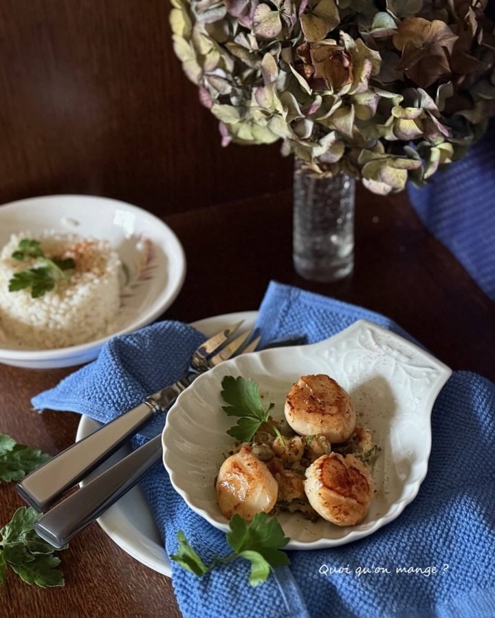 Noix de St Jacques - sauce grenobloise