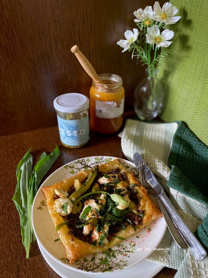 Tartelette à la Brousse – Ail des Ours et Asperges&nbsp;Vertes