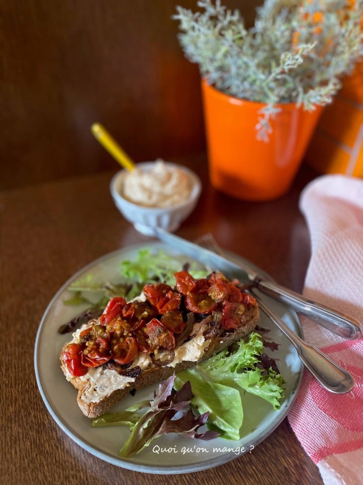 Tartine tomates rôties - Crème de feta & Zaatar