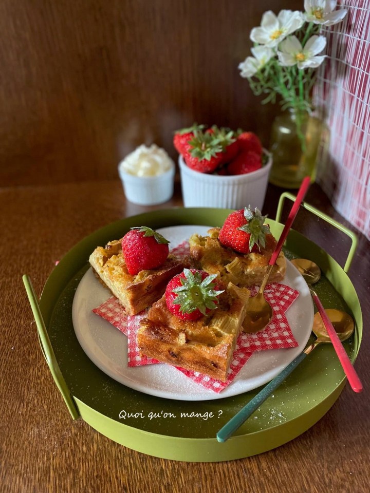 Barres Sablées à la Rhubarbe