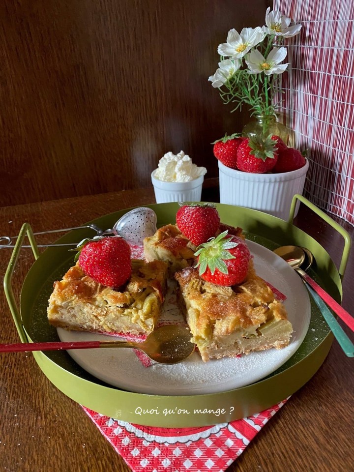 Barres Sablées à la Rhubarbe