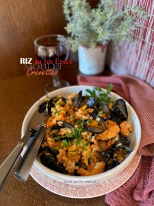 Riz aux Fruits de Mer et Jus Epicé | Une recette de Sabrina Ghayour pleine de saveurs