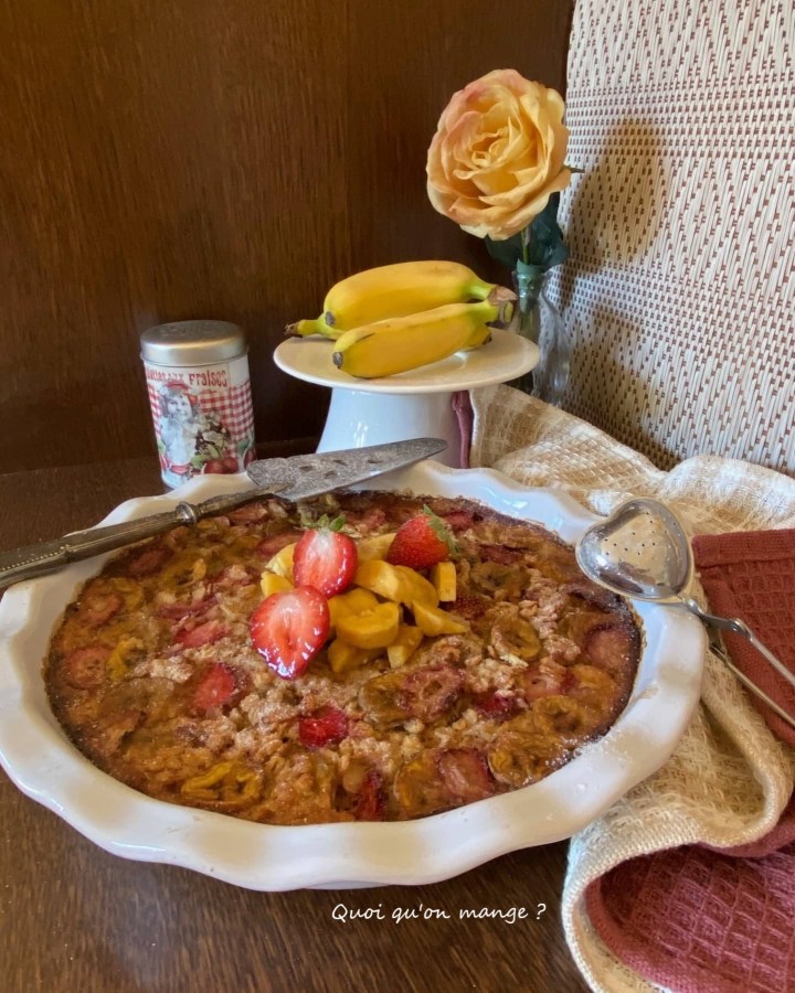 Pudding Flocons d'Avoine à la Cannelle avec Banane et Fraises