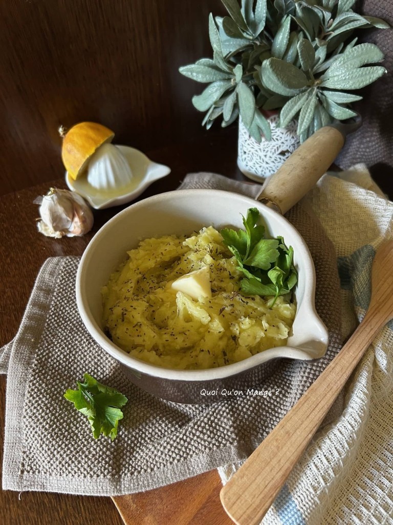 Ecrasée de Pommes de Terre Grenaille, Ail, Citron et Huile d'Olive